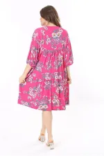 Kadın Büyük Beden Renkli Ön Pat Düğmeli Göğüs Büzgülü Yarasa Kollu Elbise 65N37959