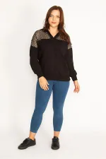 Kadın Siyah Robası Lak Fileli Kapşonlu Sweatshirt 65N34747