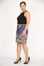 KADIN SİYAH HALTER YAKA SÜS DÜĞMELİ ETEĞİ DESENLİ ELBİSE