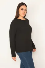 KADIN SİYAH BİSİKLET YAKA KENDİNDEN KABARTMA DESENLİ BLUZ