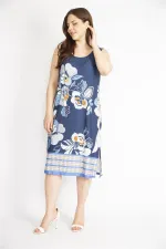 Kadın Lacivert Büyük Beden Yan Yırtmaçlı Kolsuz Elbise