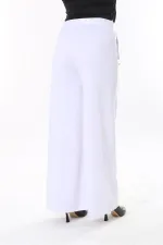 Kadın Büyük Beden Beyaz Süs Metal Düğmeli Cepsiz Pantolon 65N37817