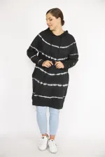 Kadın Büyük Beden Siyah Batik Desenli Kapşonlu Uzun Sweatshirt