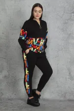 KAPŞONLU FERMUAR VE BASKI DETAYLI KUŞGÖZLÜ SWEATSHİRT PANTOLON TAKIM