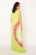 Kadın Yeşil Batik Baskılı Maksi Boy Elbise 65N33886