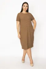 Kadın Sütlükahve Kendinden Çizgili Cepli Elbise 65N29922