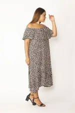 Kadın Kırmızı Yakası Lastik Ve Volan Detaylı Etek Ucu Katlı Dokma Viskon Kumaş Elbise 65N28546