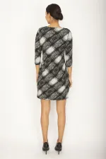 WOMEN'S BLACK CREW-NECK SLEEVE DRESS