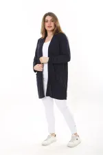 Kadın Büyük Beden Lacivert Ön Cepli Hırka 65N37600