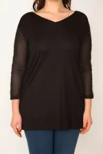 KADIN SİYAH KOLLARI TÜL VE PAYET DETAYLI V YAKALI BLUZ
