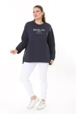 Women's Plus Size Navy Blue Ribbed Inside Slit Sweatshirt 65N37716