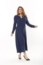 Kadın Büyük Beden Lacivert Öpücük Yakalı Uzun Kollu Elbise 65N37558