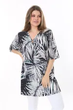 Kadın Büyük Beden Renkli Göğsü Toka Büzgülü V Yakalı Kısa Kollu Tunik 65N37796
