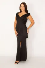 Kadın Siyah Anvelop Yaka Bel Kısmı Volanlı Ön Yırtmaçlı Uzun Abiye Elbise 65N34155