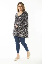 Kadın Büyük Beden Mor Yaka Pileli Kapri Kollu Bluz 65N37148