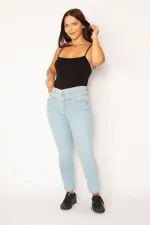 Kadın Mavi Ön Kup Detaylı Yan Kemeri Lastikli Likralı Kot Pantolon 65N34332