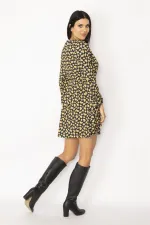 ROBE JAUNE À COL CACHÉ ET MOTIF FLORAL POUR FEMME