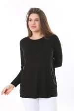 Kadın Büyük Beden Siyah Önü Taş Ve Sırtı Dantel Detaylı Uzun Kollu Bluz 65N37803
