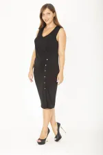 Kadın Büyük Beden Siyah V Yakalı Önü Küçük Metal Düğmeli Elbise 65N36850