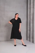 Kadın Büyük Beden Siyah, Omuz Pul Payet Çiçek Desenli, Rahat Kesim V Yaka Elbise 65N39088