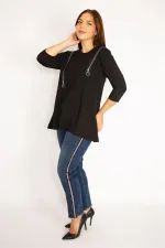 Women's Burgundy Ornamental Zippered Sweatshirt 65N34599