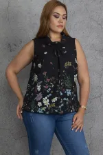 Kadın Siyah Yaka Detaylı Etek Ucu Lastik Detaylı Kolsuz Çiçek Desenli Bluz