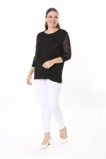 Kadın Büyük Beden Siyah Göğsü Aplike İşli Kolları Dantel Bluz 65N37690