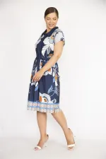 Kadın Lacivert Büyük Beden Yakalı Ön Pat Fermuarlı Beli Kuşaklı Elbise