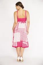 Robe longue rose grande taille à bretelles et col cache-cœur