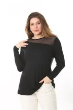 Kadın Büyük Beden Siyah Ön Ve Arka Yakası Tül Detaylı Uzun Kollu Bluz 65N37538
