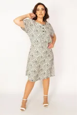 Kadın Bebe Mavisi Dokuma Viskon Kumaş Ön Pat Düğmeli Beli Kuşaklı Elbise 65N33614