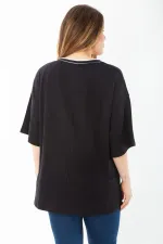 Kadın Büyük Beden Siyah Pamuklu Kumaş V Yaka Ribana Ve Baskı Detaylı Tunik 65N37456