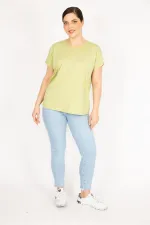 Kadın Yeşil Büyük Beden Pamuklu Kumaş Taş Detaylı Bluz