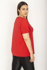 Kadın Kırmızı Yaka Ve Kup Biyeli Kısa Kollu Bluz 65N27038