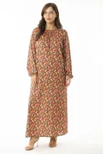 Kadın Büyük Beden Renkli Yakası Büzgü Ve Kol Ağzı Lastik Detaylı Uzun Elbise 65N36905