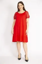 Kadın Kırmızı Büyük Beden Kolları Tül Yakası Lastik Detaylı Etek Ucu Katlı Elbise