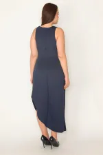 ROBE BLEU MARINE POUR FEMME AVEC PLIS À LA TAILLE ET FERMETURE ÉCLAIR DOS CACHÉE