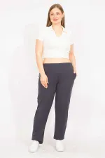 Kadın Lacivert Büyük Beden Biye Detaylı Spor Pantolon 65N35627