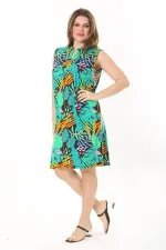 Kadın Büyük Beden Yeşil V Yakalı Desenli Kolsuz Elbise 65N37886