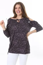 Kadın Büyük Beden Renkli Omuz Dekolte Ve Volan Detaylı Bluz 65N37800