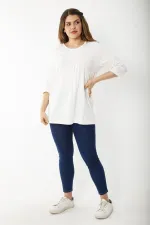 Kadın Büyük Beden Kemik Pamuklu Kumaş Pile Detaylı Kapri Kollu Bluz 65N37225