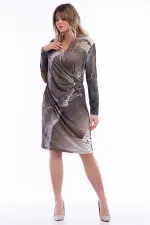 ROBE POUR FEMME À TAILLE CACHÉE ET DÉTAILLÉE