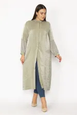 Kadın Siyah Simli Kumaş Kol Ağzı Şifon Detaylı Hakim Yaka Ön Düğmeli Uzun Kap 65N28483