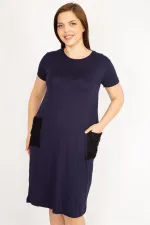 Kadın Lacivert Büyük Beden Cebi File Detaylı Kısa Kollu Viskon Elbise