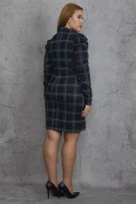 KADIN YEŞİL EKOSE DESEN METAL DÜĞMELİ KRUVAZE ELBİSE