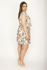 KADIN RENKLİ BEL KISMI LASTİKLİ ÇİÇEK DESENLİ ELBİSE