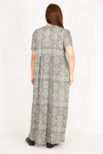 Kadın Siyah Büyük Beden Ön Boy Düğmeli Cepli Uzun Elbise