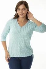 Kadın Büyük Beden Yeşil Ön Patı Fermuarlı Etek Ucu Bağcıklı Gofreli Kumaş Bluz 65N36967