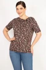 Kadın Renkli Büyük Beden Şal Desenli Yaka Detaylı Bluz