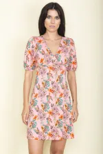 KADIN RENKLİ GÖĞÜS BÜZGÜ VE KOL AĞZI LASTİK DETAYLI V YAKALI ELBİSE